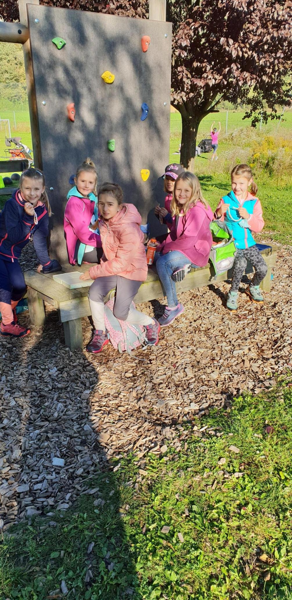 2021 09 24 Wandertag Mötzer Spielplatz 2a Foto 2